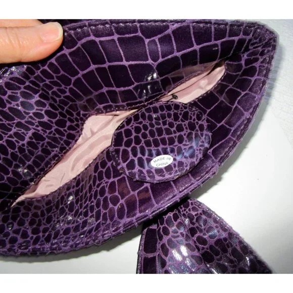 Nine West Clutch Purse -Purple Faux Snakeskin Leather with Bow -New without tags - Picture 12 of 16